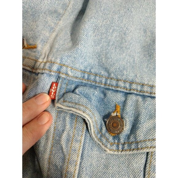 Levis X-Large Vintage Denim Jacket With Button Closure - Picture 8 of 9